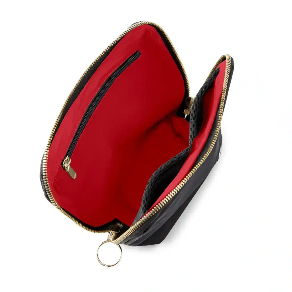 10 Best Makeup Travel Bags Women Swear By for Stylish, Organized Packing 4 Kusshi Signature Makeup Bag